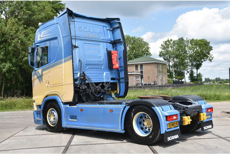 Scania S500 NGS 4x2NB - RETARDER - FULL AIR - PARK. AIRCO - FULL OPTIONS - 4 POINT AIR SUSPENSION - EXCELLENT CONDITION - - Vilcējs: foto 3 Scania S500 NGS 4x2NB - RETARDER - FULL AIR - PARK. AIRCO - FULL OPTIONS - 4 POINT AIR SUSPENSION - EXCELLENT CONDITION - - Vilcējs: foto 3