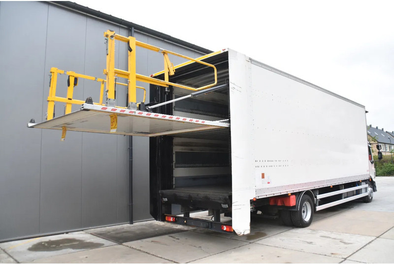 Volvo FL 280 4x2 + BOX - 294 TKM - AIRCO - DOUBLE CARGOFLOOR - ELEVATOR - REMOTE CONTROL - CAMERA - - Kravas automašīna ar slēgto virsbūvi: foto 3 Volvo FL 280 4x2 + BOX - 294 TKM - AIRCO - DOUBLE CARGOFLOOR - ELEVATOR - REMOTE CONTROL - CAMERA - - Kravas automašīna ar slēgto virsbūvi: foto 3