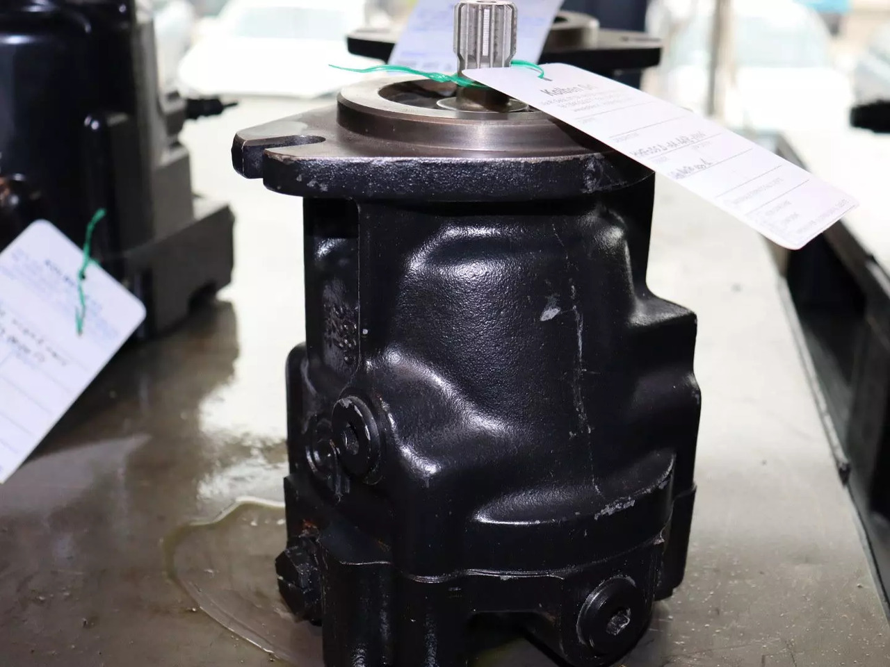 DANFOSS / SAUER MMF035D-AA-AAB-NNN - Hidrauliskais motors - Celtniecības tehnika: foto 2 DANFOSS / SAUER MMF035D-AA-AAB-NNN - Hidrauliskais motors - Celtniecības tehnika: foto 2