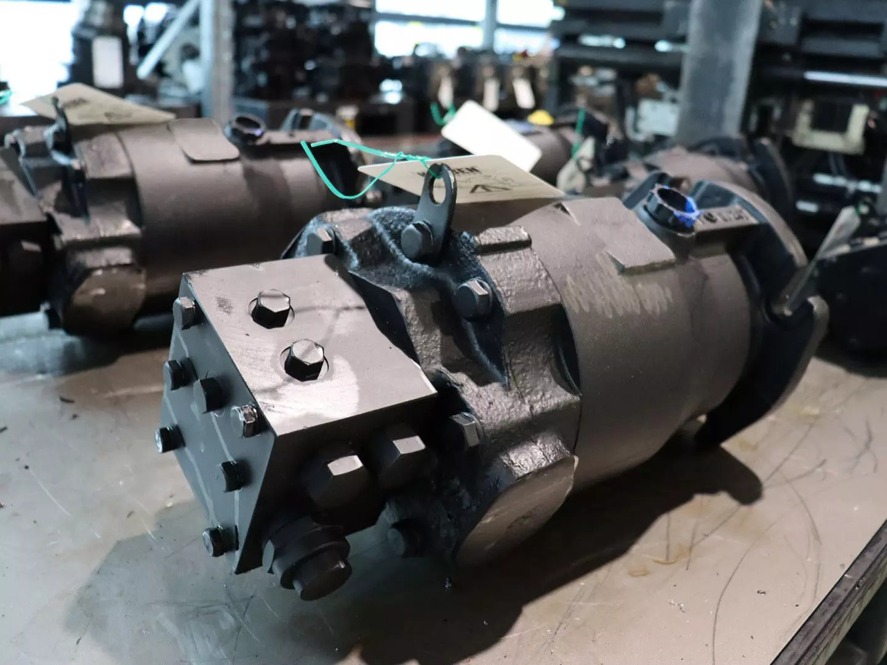 DANFOSS / SAUER SMF 23 - Hidrauliskais motors - Celtniecības tehnika: foto 3 DANFOSS / SAUER SMF 23 - Hidrauliskais motors - Celtniecības tehnika: foto 3