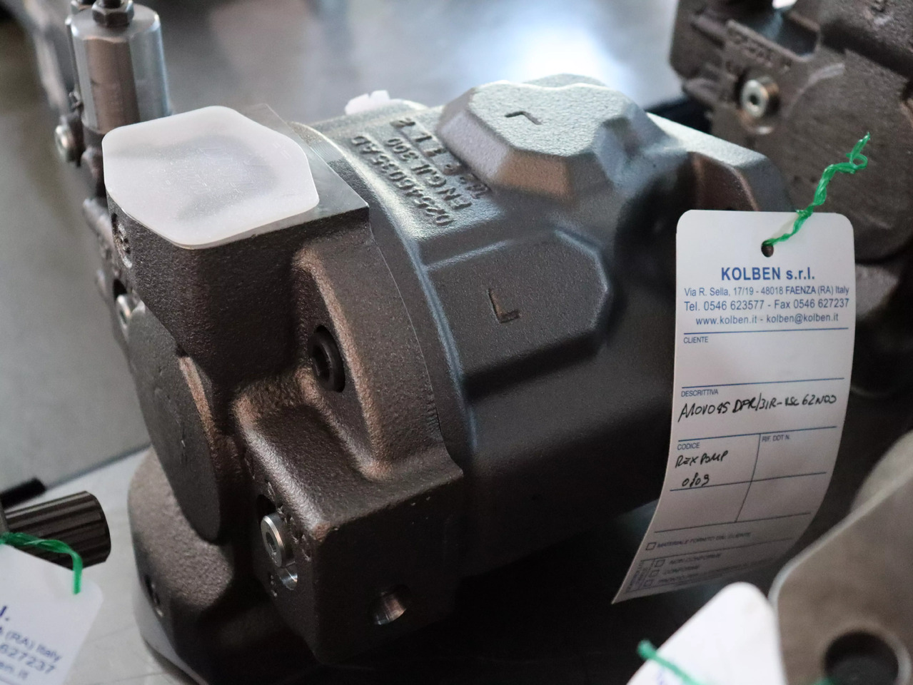 REXROTH A10VO45DFR/31R-VSC62N00 - Hidrauliskais sūknis - Celtniecības tehnika: foto 2 REXROTH A10VO45DFR/31R-VSC62N00 - Hidrauliskais sūknis - Celtniecības tehnika: foto 2