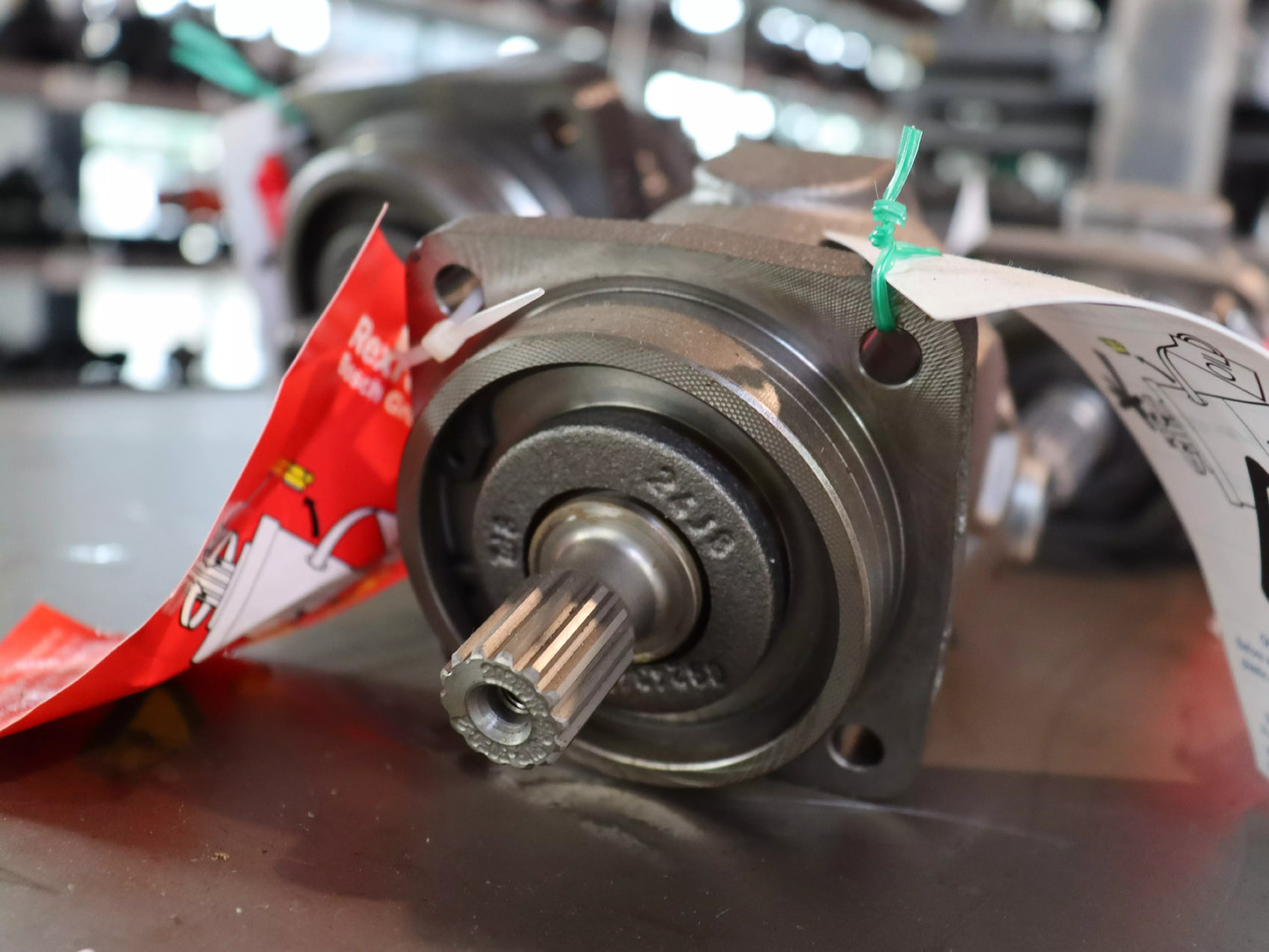 REXROTH A2FM10/61W-VZB040 - Hidrauliskais motors - Iekraušanas tehnika: foto 2 REXROTH A2FM10/61W-VZB040 - Hidrauliskais motors - Iekraušanas tehnika: foto 2