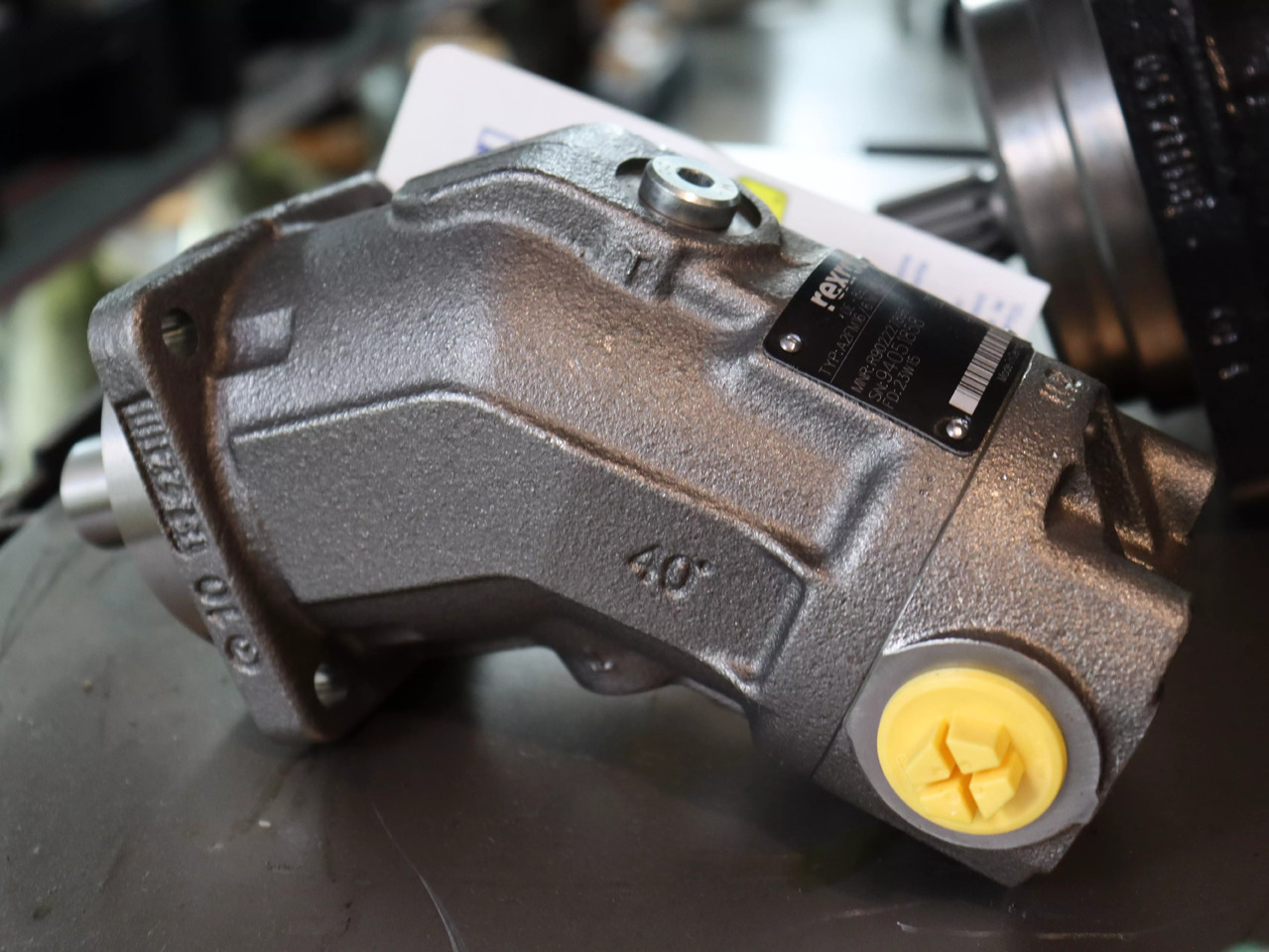 REXROTH A2FM16/61W-VBB030 - Hidrauliskais motors - Iekraušanas tehnika: foto 1 REXROTH A2FM16/61W-VBB030 - Hidrauliskais motors - Iekraušanas tehnika: foto 1