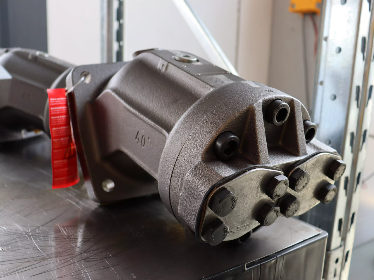 REXROTH A2FM180/61W-VAB010 - Hidrauliskais motors - Iekraušanas tehnika: foto 2 REXROTH A2FM180/61W-VAB010 - Hidrauliskais motors - Iekraušanas tehnika: foto 2