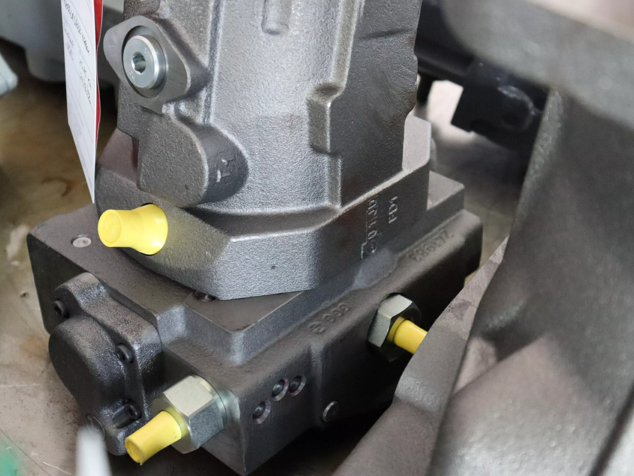 REXROTH A7VO55LRD/63R-NZB01 - Hidrauliskais sūknis - Celtniecības tehnika: foto 3 REXROTH A7VO55LRD/63R-NZB01 - Hidrauliskais sūknis - Celtniecības tehnika: foto 3