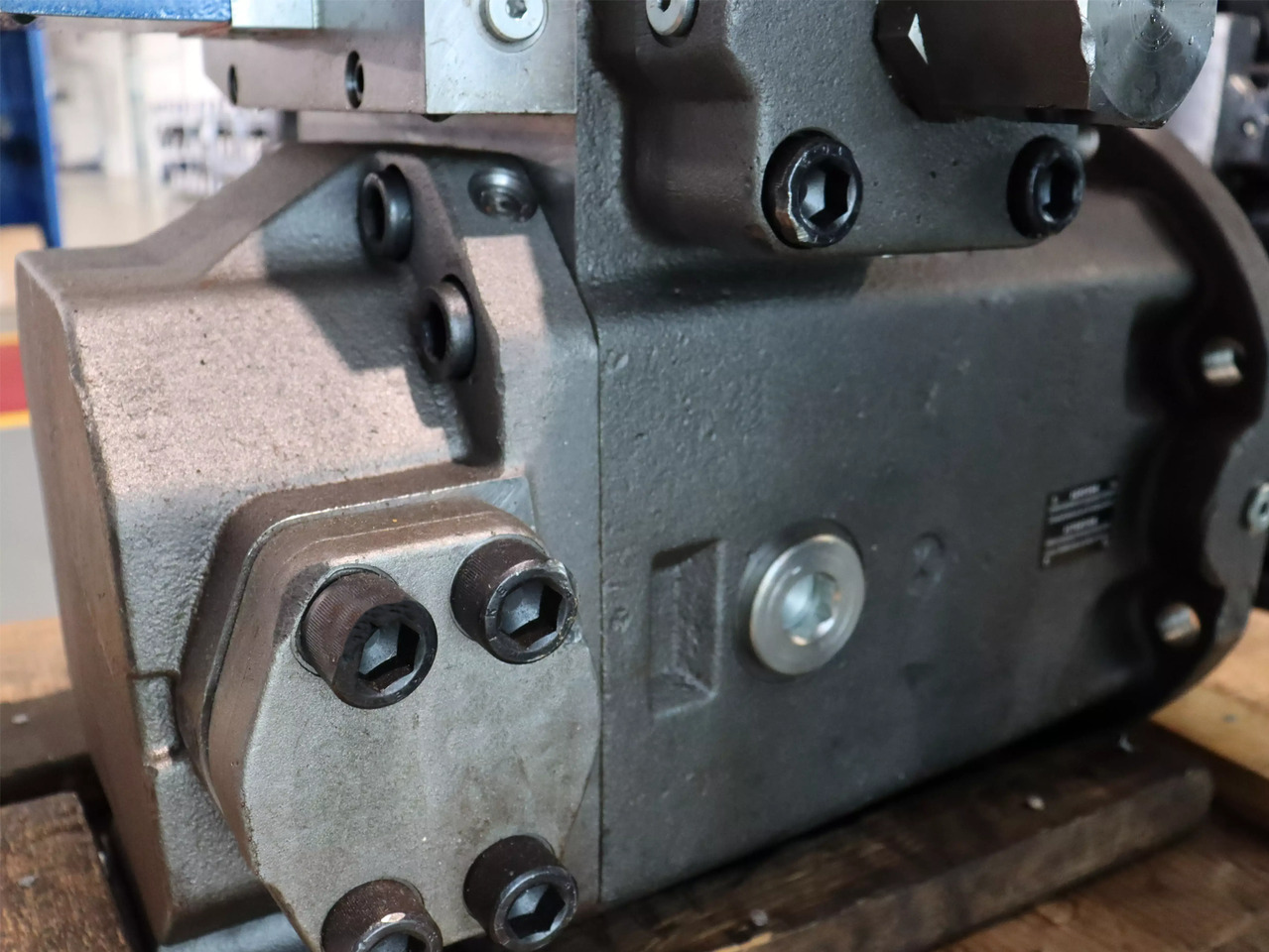 REXROTH AHA4VSO500E02/30R-PPH25N00 - Hidrauliskais sūknis - Celtniecības tehnika: foto 2 REXROTH AHA4VSO500E02/30R-PPH25N00 - Hidrauliskais sūknis - Celtniecības tehnika: foto 2