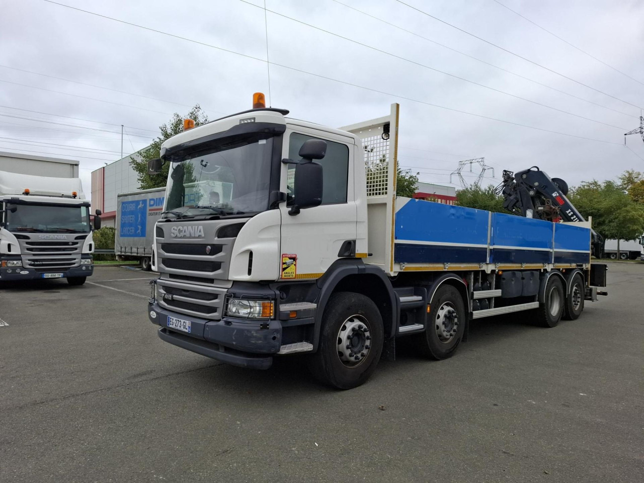 SCANIA SCANIA P41 8/2*6 Plat +Grue 21TM - Šasija kravas automašīna: foto 1 SCANIA SCANIA P41 8/2*6 Plat +Grue 21TM - Šasija kravas automašīna: foto 1