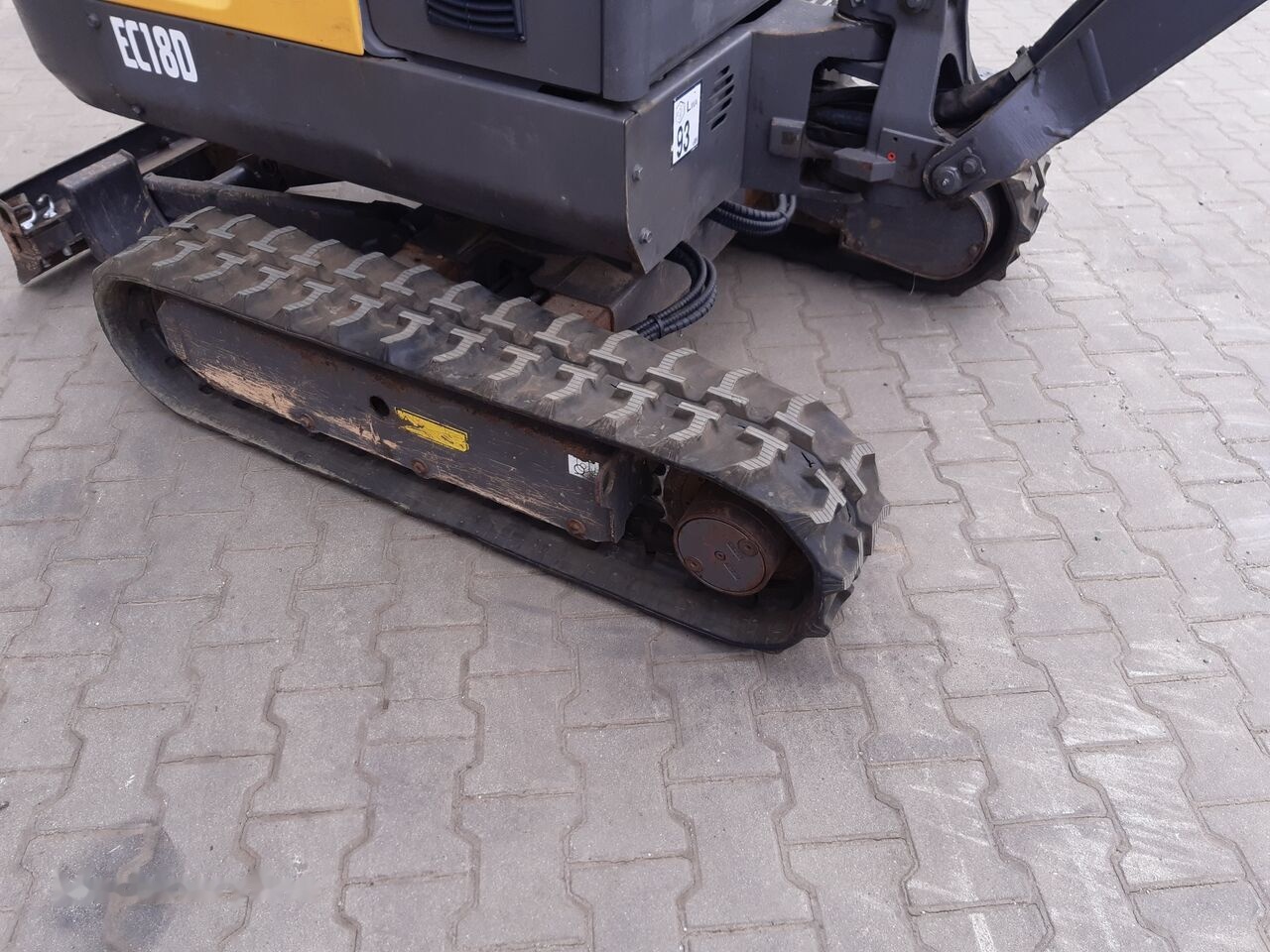 Mini-ekskavators Volvo EC18D: foto 11