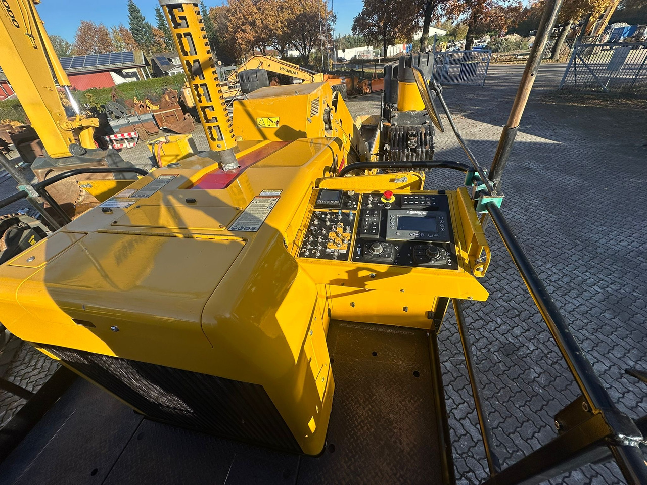 GOMACO 3300 - Betona ieklājējs: foto 3 GOMACO 3300 - Betona ieklājējs: foto 3