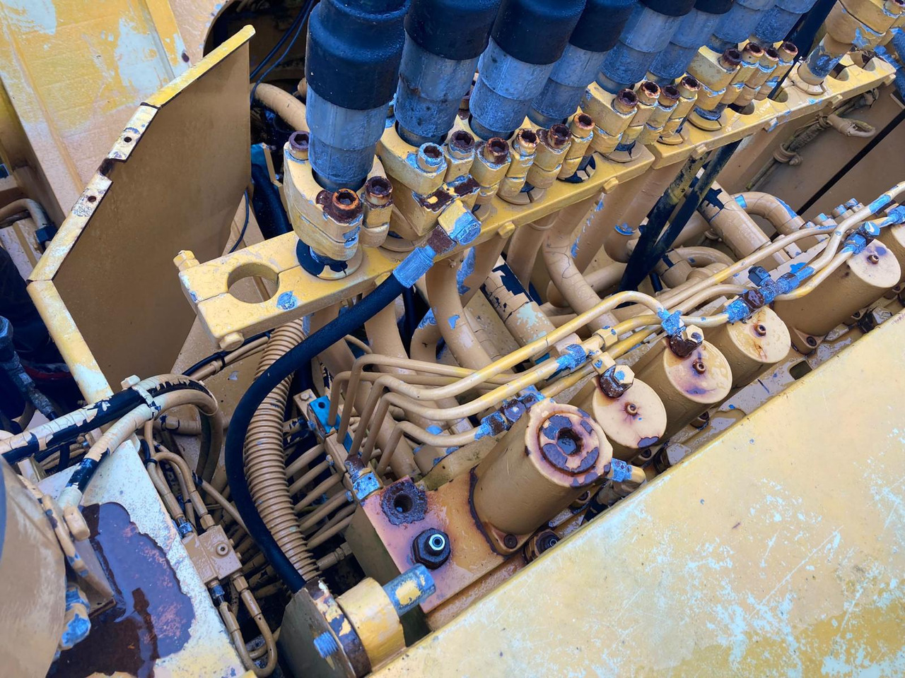 LIEBHERR R964BEW līzingu LIEBHERR R964BEW: foto 12