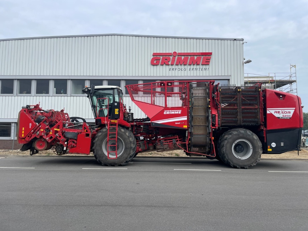 Grimme REXOR 6200 PL Radschar FM 300 - Augsnes apstrādes tehnika: foto 1 Grimme REXOR 6200 PL Radschar FM 300 - Augsnes apstrādes tehnika: foto 1