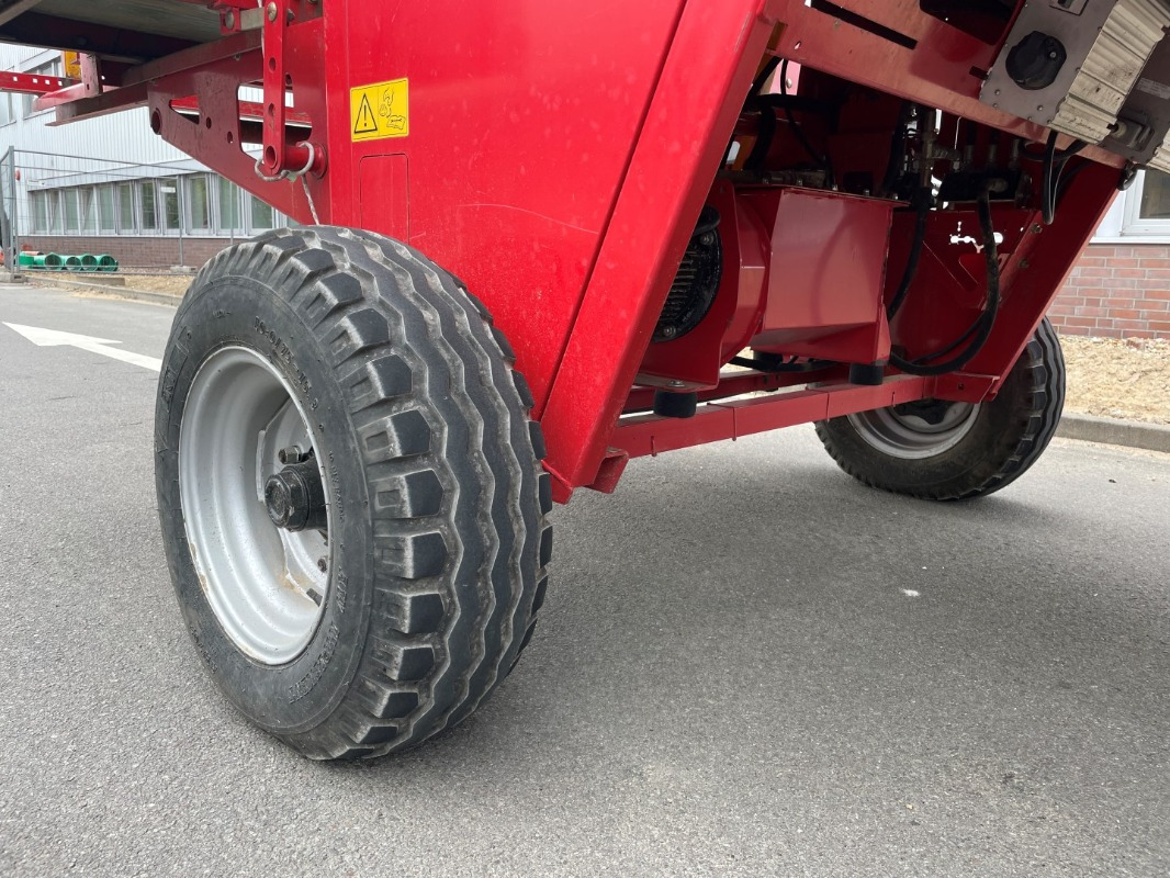 Grimme RH 16-40 E - Uzglabāšanas aprīkojums: foto 5 Grimme RH 16-40 E - Uzglabāšanas aprīkojums: foto 5