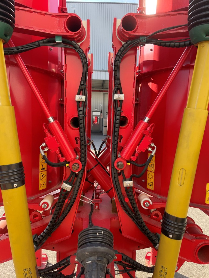Grimme TOPPA 600 COMBI - Kombains: foto 4 Grimme TOPPA 600 COMBI - Kombains: foto 4