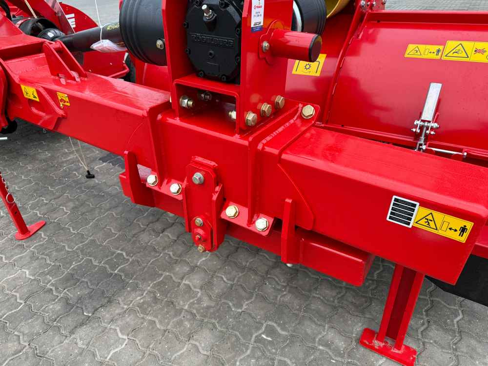ASA-Lift A2F75 Butterflyramme - Kombains: foto 3 ASA-Lift A2F75 Butterflyramme - Kombains: foto 3