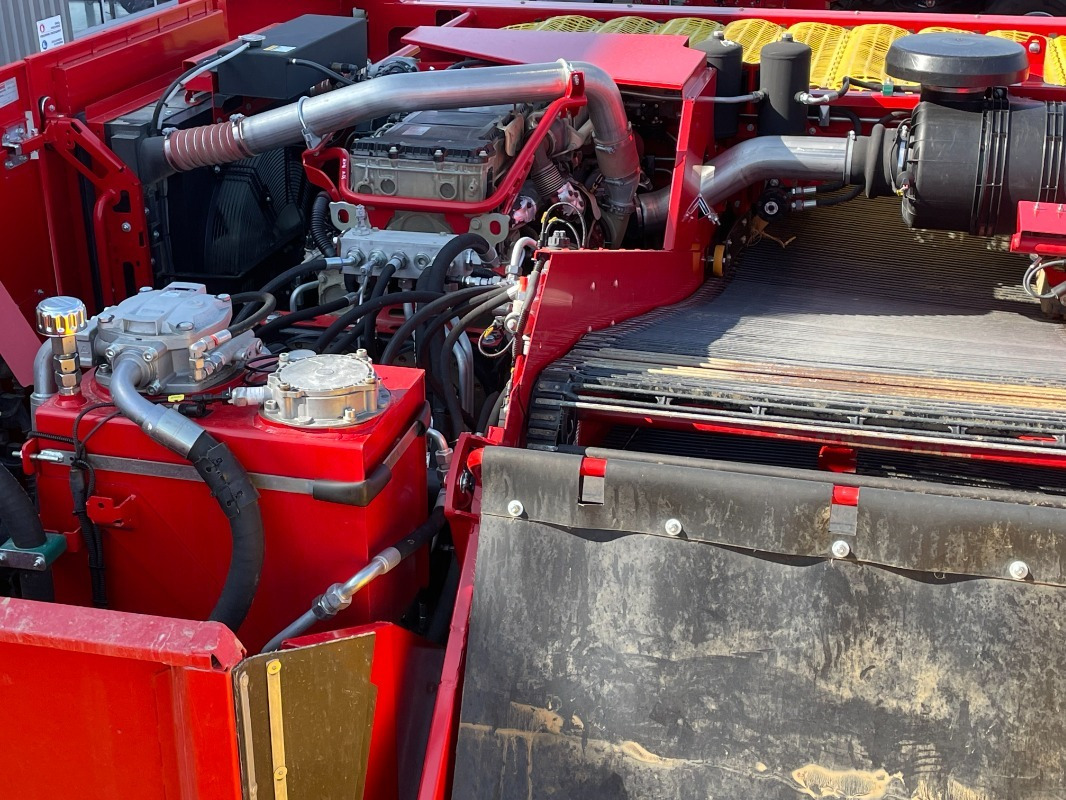 Grimme VARITRON 470 MS GEN III - Kombains: foto 5 Grimme VARITRON 470 MS GEN III - Kombains: foto 5