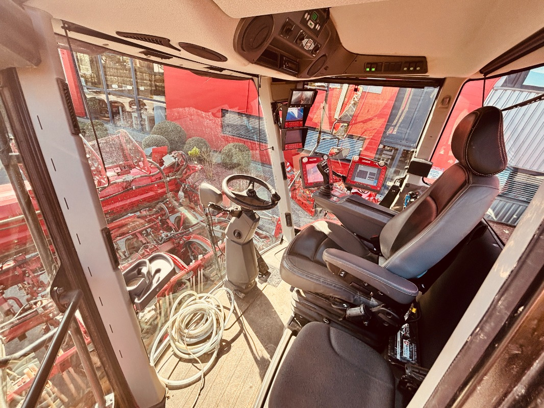 Grimme REXOR 6200 - Augsnes apstrādes tehnika: foto 2 Grimme REXOR 6200 - Augsnes apstrādes tehnika: foto 2