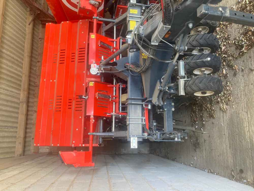 Dewulf Dewulf MS 2000,B.V S1A, 2 Row, Potato, Belt Planter - Kombains: foto 1 Dewulf Dewulf MS 2000,B.V S1A, 2 Row, Potato, Belt Planter - Kombains: foto 1
