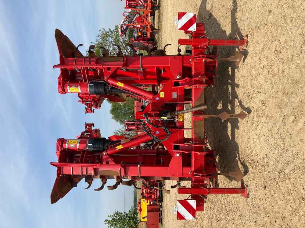 Grimme Grimme, GF600, 6 Row/3Bed Tilla, Rotovator - Kombains: foto 1 Grimme Grimme, GF600, 6 Row/3Bed Tilla, Rotovator - Kombains: foto 1