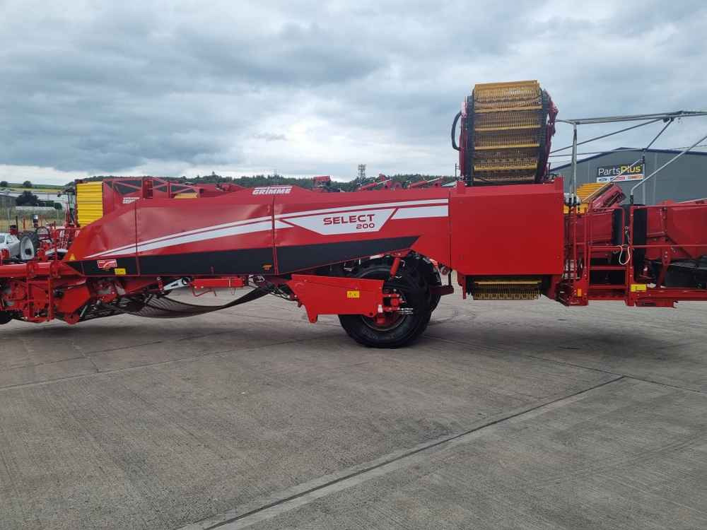 Grimme Grimme Select 200 2 Row Trailed Potato Harvester - Kombains: foto 2 Grimme Grimme Select 200 2 Row Trailed Potato Harvester - Kombains: foto 2
