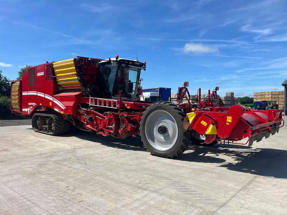 Grimme VARITRON 470 PLATINUM TT - Kombains: foto 1 Grimme VARITRON 470 PLATINUM TT - Kombains: foto 1