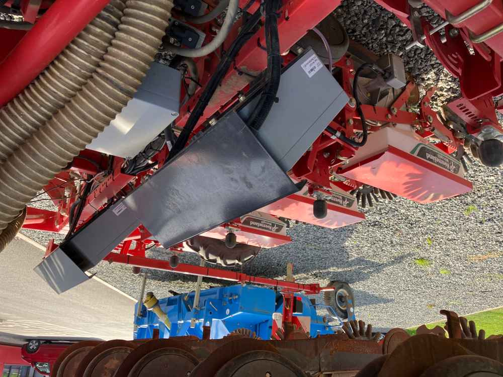 Kverneland Kverneland Monopill, 18 Row, Sugarbeet Drill - Sējmašīna: foto 2 Kverneland Kverneland Monopill, 18 Row, Sugarbeet Drill - Sējmašīna: foto 2