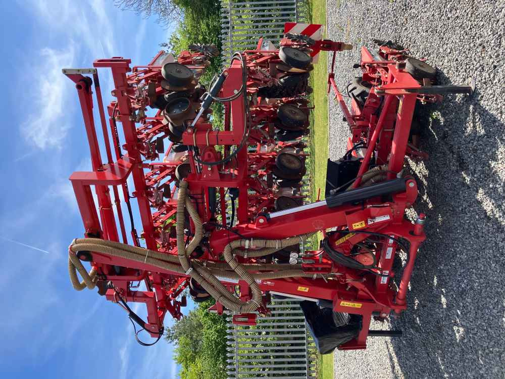 Kverneland Kverneland Monopill, 18 Row, Sugarbeet Drill - Sējmašīna: foto 4 Kverneland Kverneland Monopill, 18 Row, Sugarbeet Drill - Sējmašīna: foto 4