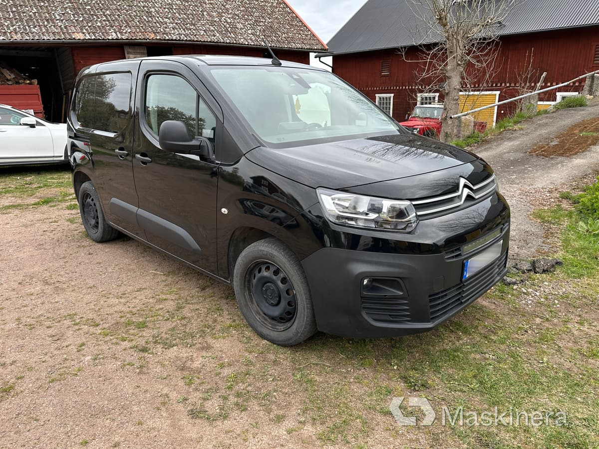 Arbetsbil Citroën Berlingo 1.2 PureTech Aut - Mazs furgons: foto 3 Arbetsbil Citroën Berlingo 1.2 PureTech Aut - Mazs furgons: foto 3