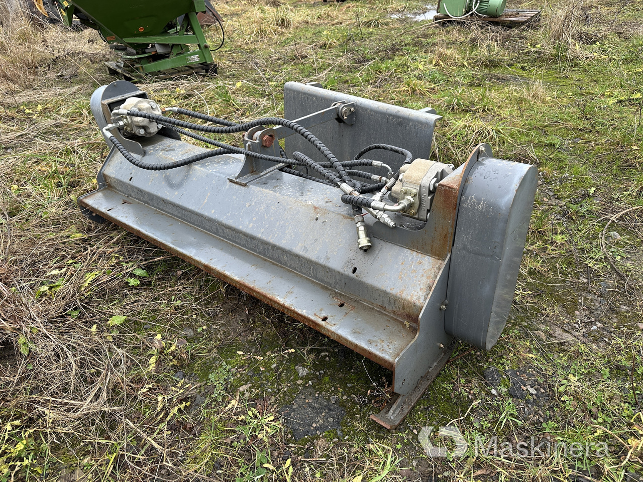 Betesputs 1800 fäste SMS/Trima - Pļaujmašīna-smalcinātājs: foto 1 Betesputs 1800 fäste SMS/Trima - Pļaujmašīna-smalcinātājs: foto 1