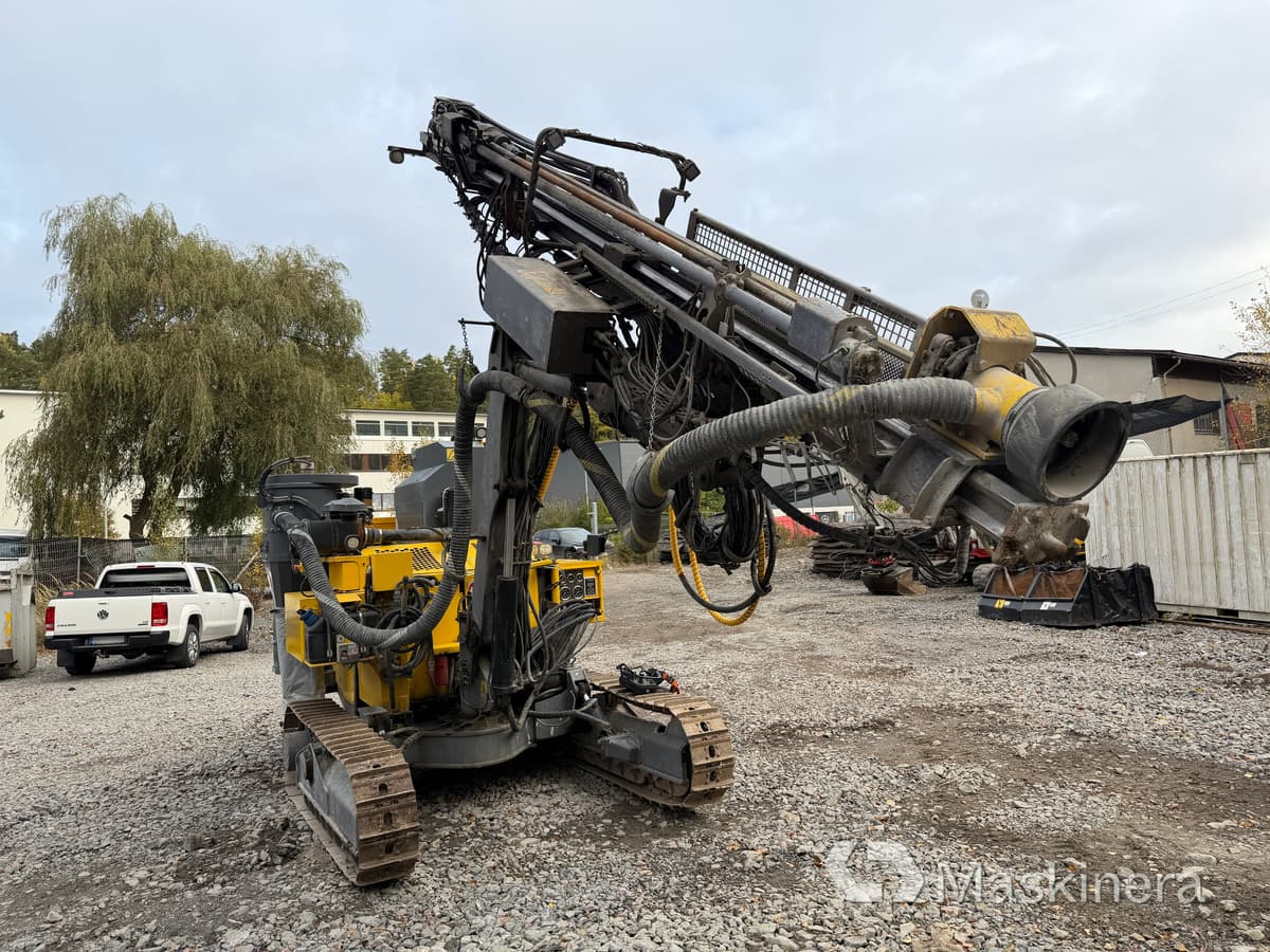 Borrvagn Atlas Copco FlexiROC T30R-03 - Urbšanas mašīna: foto 3 Borrvagn Atlas Copco FlexiROC T30R-03 - Urbšanas mašīna: foto 3