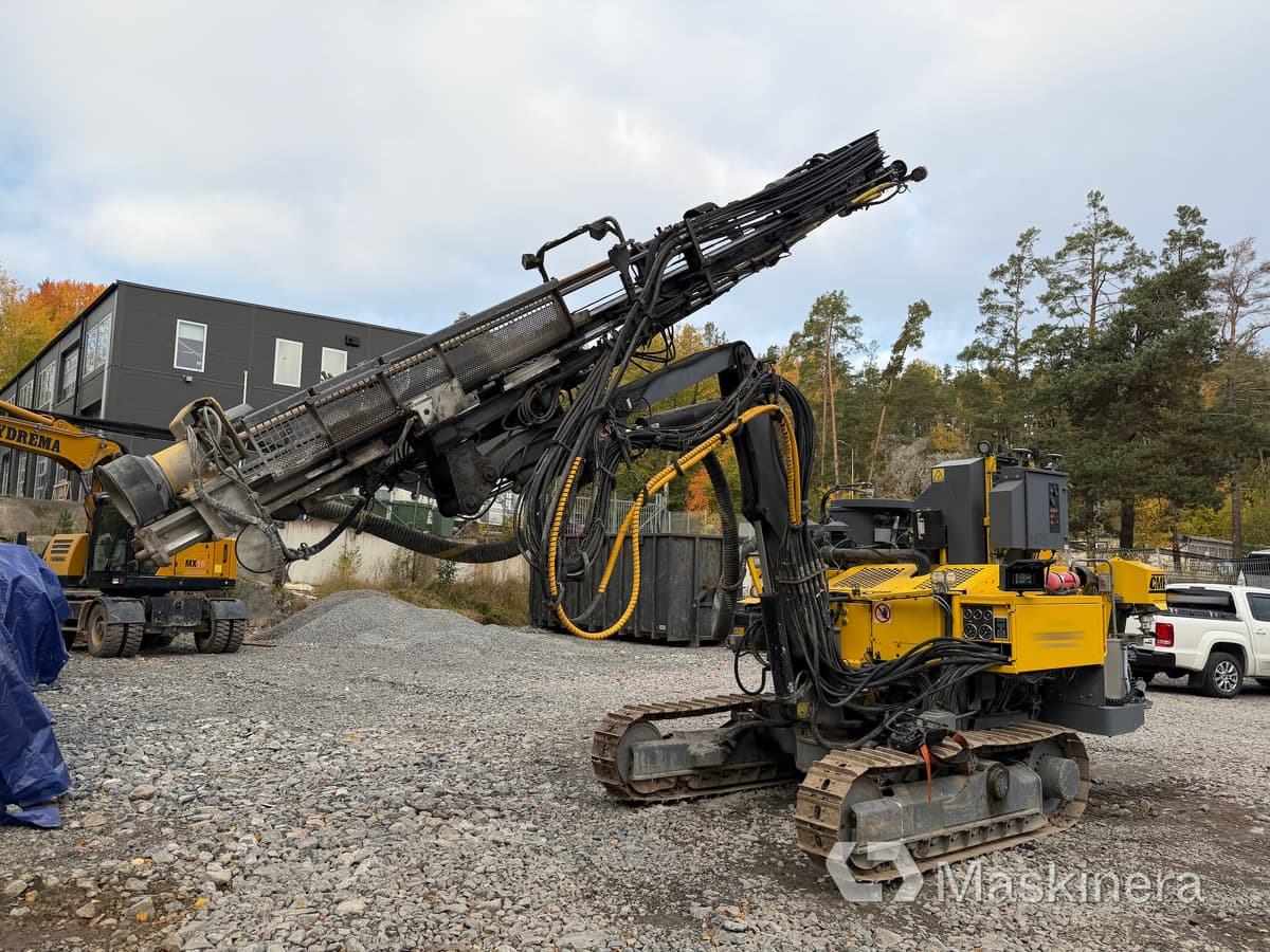 Borrvagn Atlas Copco FlexiROC T30R-03 - Urbšanas mašīna: foto 1 Borrvagn Atlas Copco FlexiROC T30R-03 - Urbšanas mašīna: foto 1