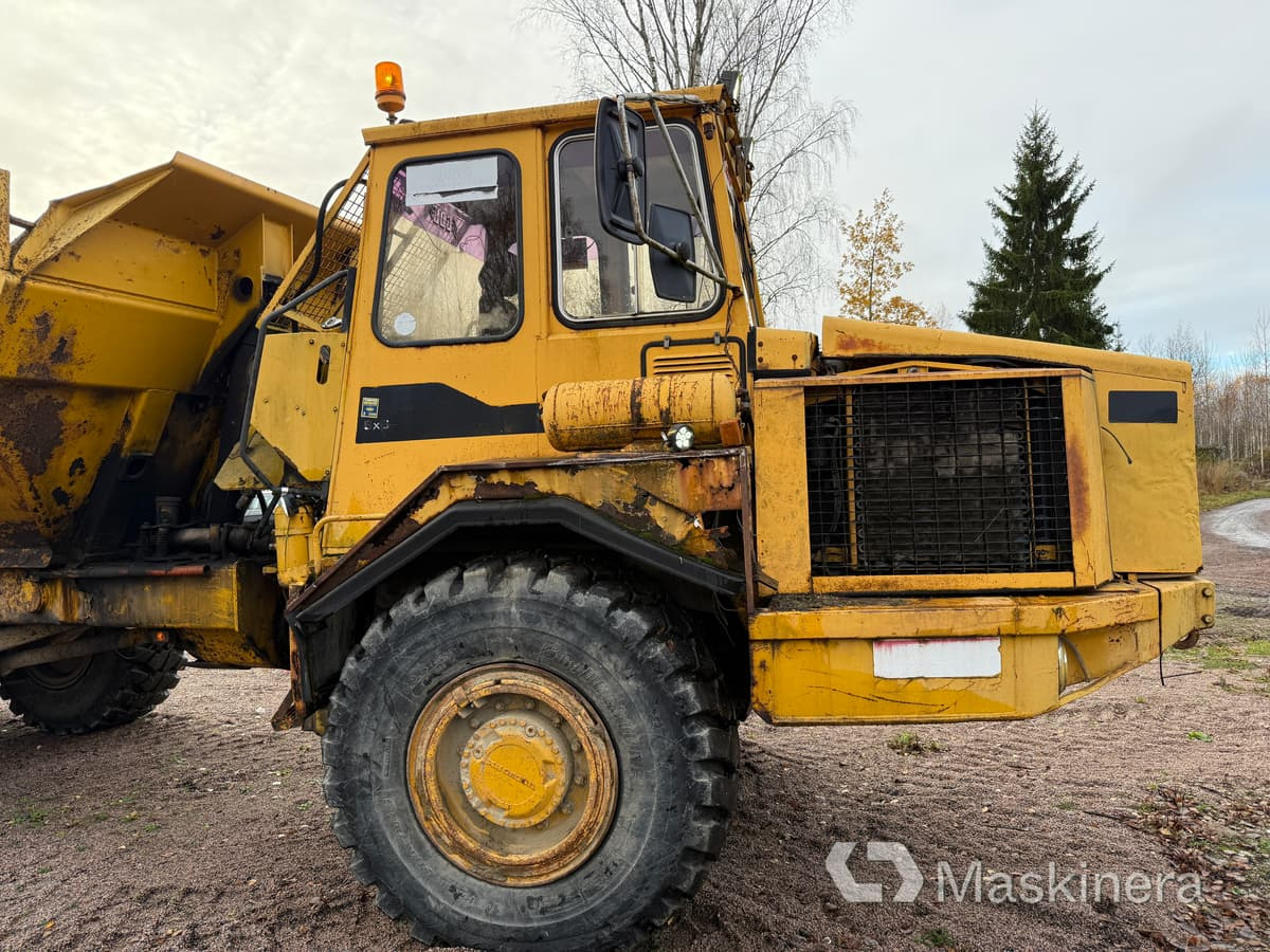 Dumper Volvo A25 5350B 6X6 - Artikulētias pašizgāzējs: foto 4 Dumper Volvo A25 5350B 6X6 - Artikulētias pašizgāzējs: foto 4