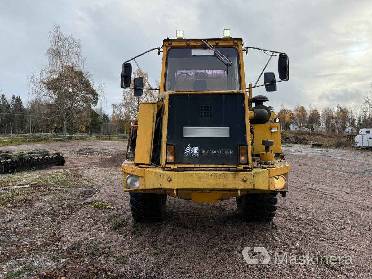 Dumper Volvo A25 5350B 6X6 - Artikulētias pašizgāzējs: foto 2 Dumper Volvo A25 5350B 6X6 - Artikulētias pašizgāzējs: foto 2