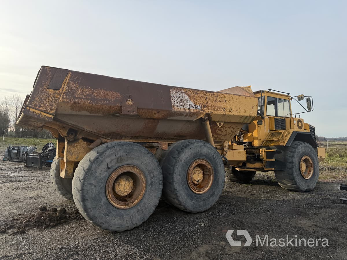 Dumper Volvo A35 - Artikulētias pašizgāzējs: foto 5 Dumper Volvo A35 - Artikulētias pašizgāzējs: foto 5