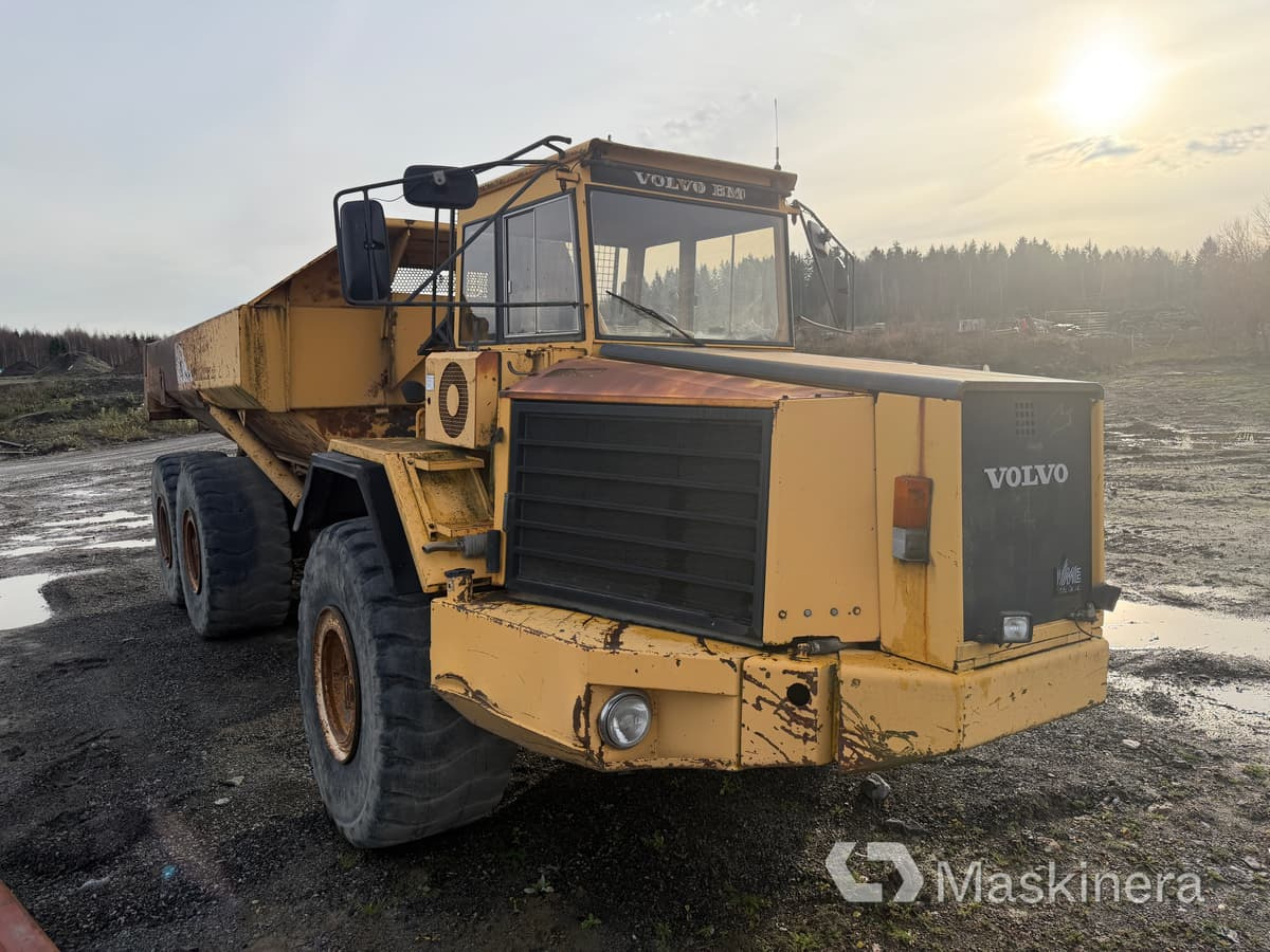 Dumper Volvo A35 - Artikulētias pašizgāzējs: foto 3 Dumper Volvo A35 - Artikulētias pašizgāzējs: foto 3