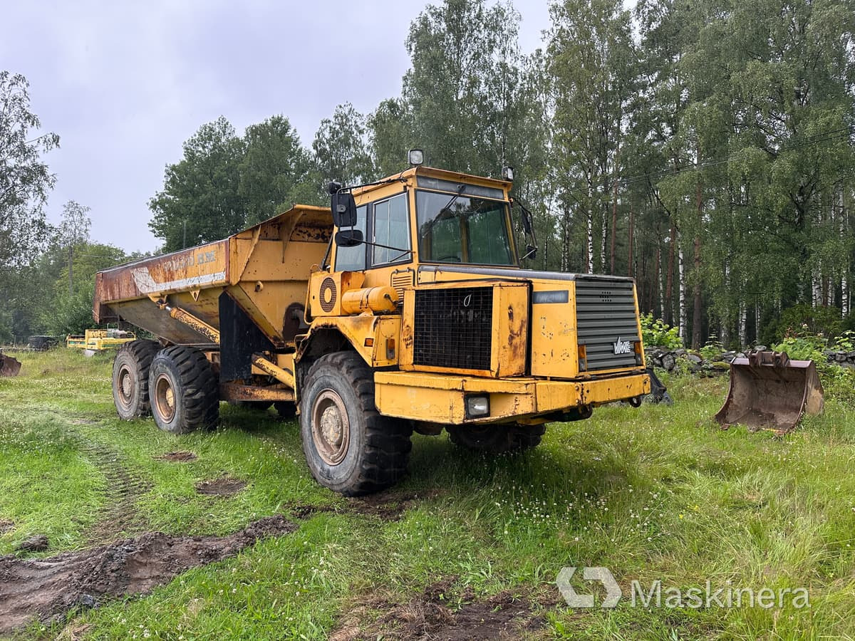 Dumper Volvo BM A25B 6x6 - Artikulētias pašizgāzējs: foto 1 Dumper Volvo BM A25B 6x6 - Artikulētias pašizgāzējs: foto 1