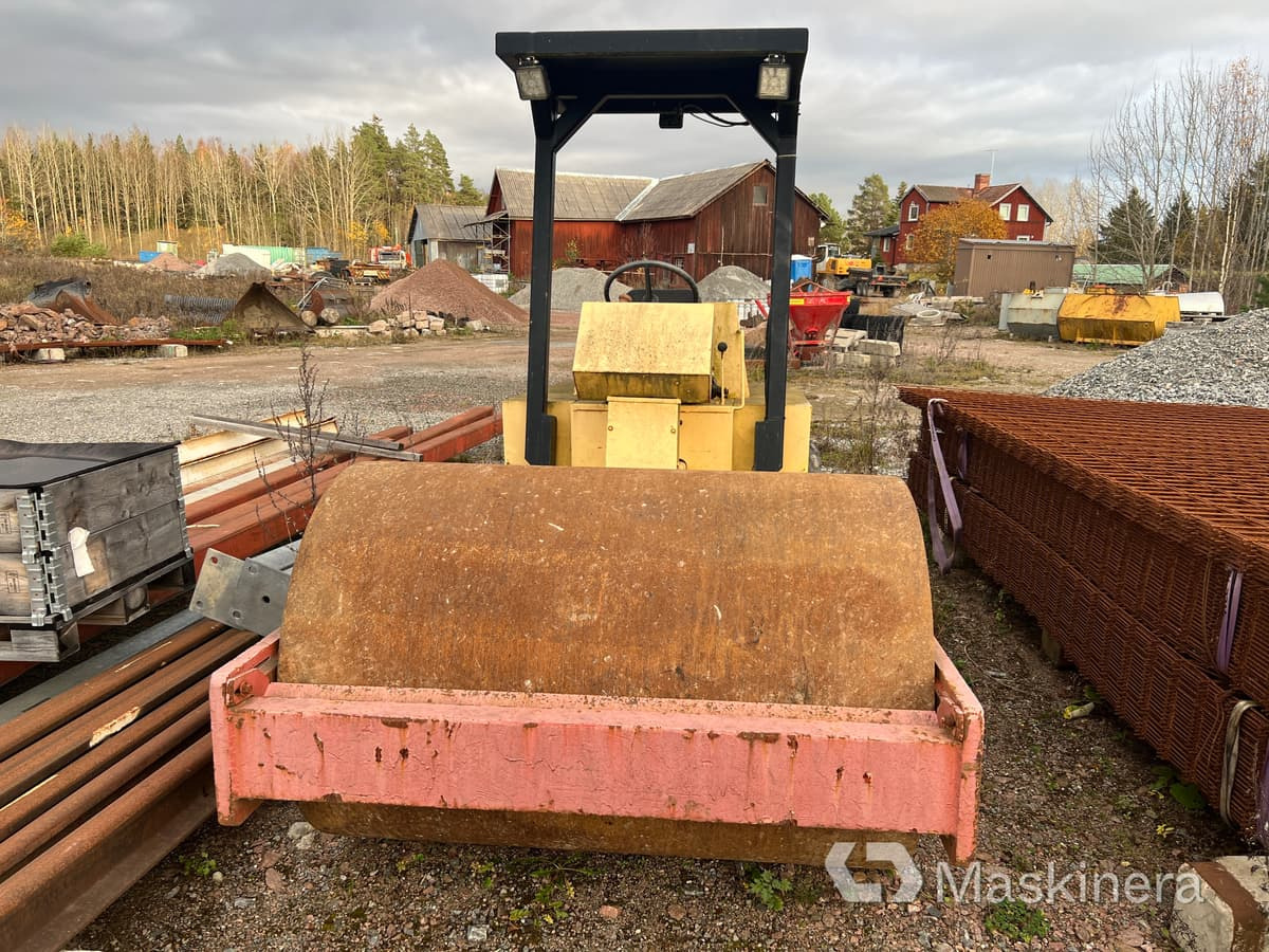 Dynapack CS 141 Vält Dynapac 141 - Ceļu veltnis: foto 2 Dynapack CS 141 Vält Dynapac 141 - Ceļu veltnis: foto 2