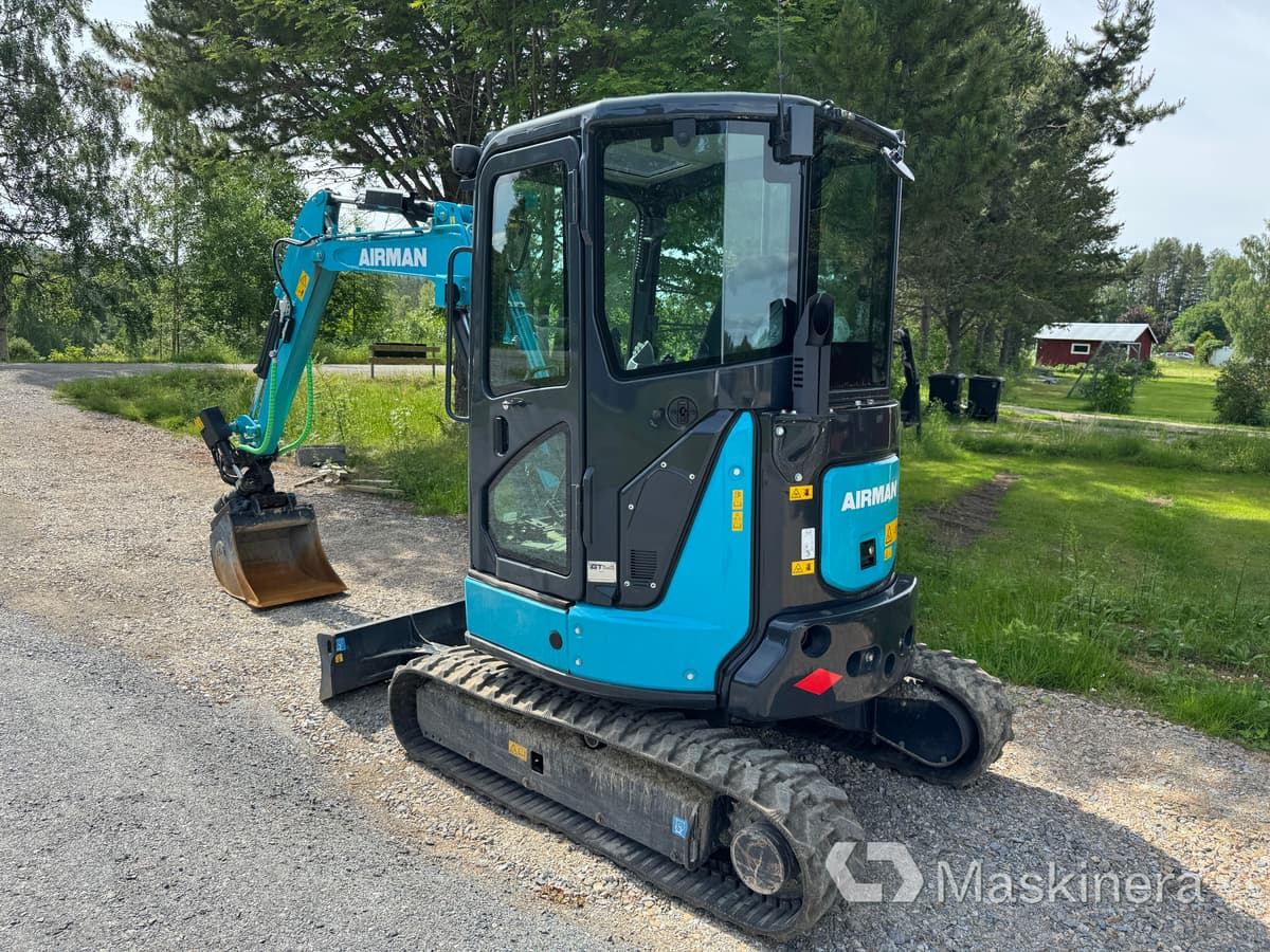 Grävmaskin Airman AX33u-7 med tillbehör - Kāpurķēžu ekskavators: foto 3 Grävmaskin Airman AX33u-7 med tillbehör - Kāpurķēžu ekskavators: foto 3
