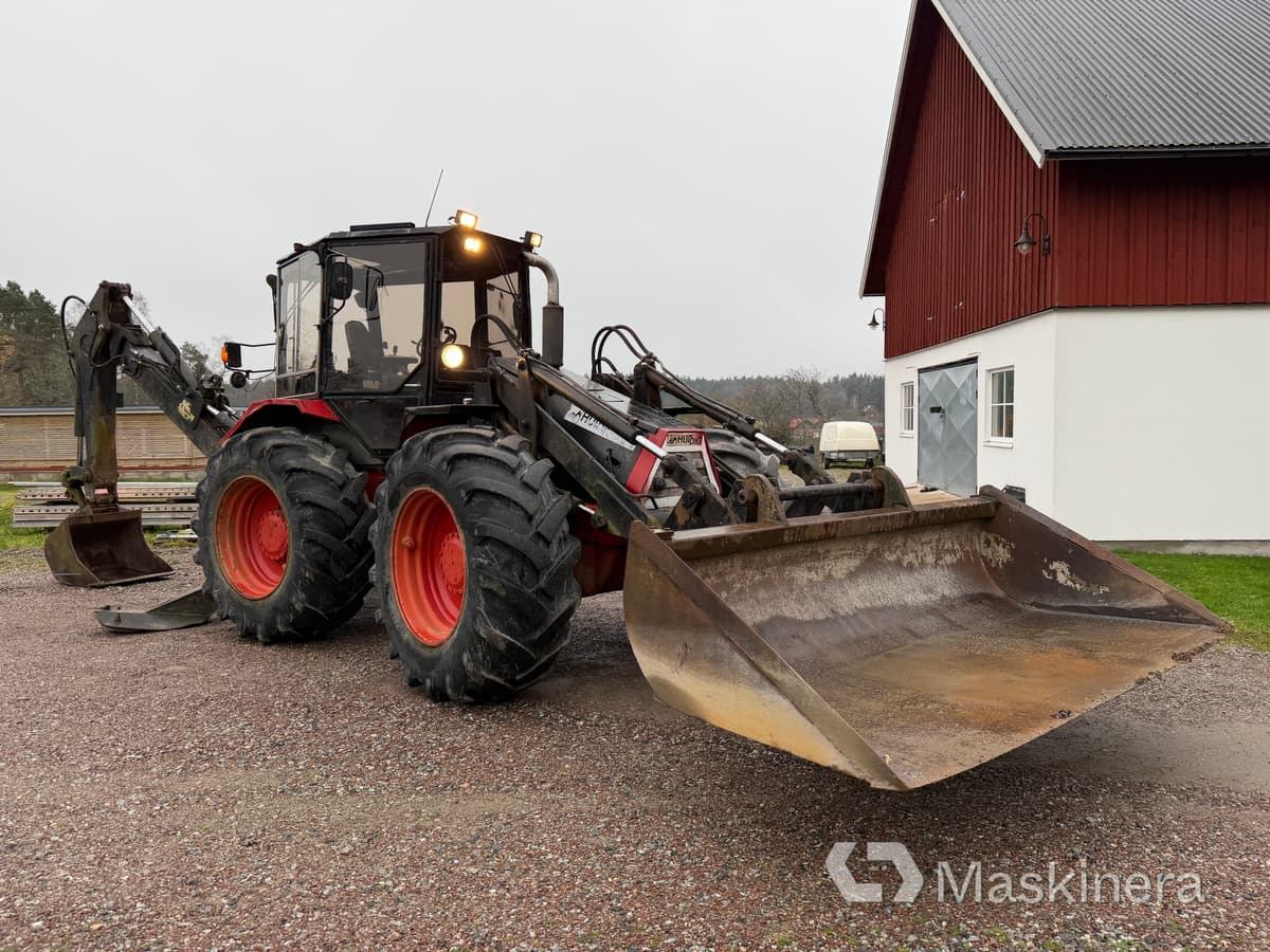 Grävlastare Huddig 960 med tillbehör - Ekskavators-iekrāvējs: foto 4 Grävlastare Huddig 960 med tillbehör - Ekskavators-iekrāvējs: foto 4