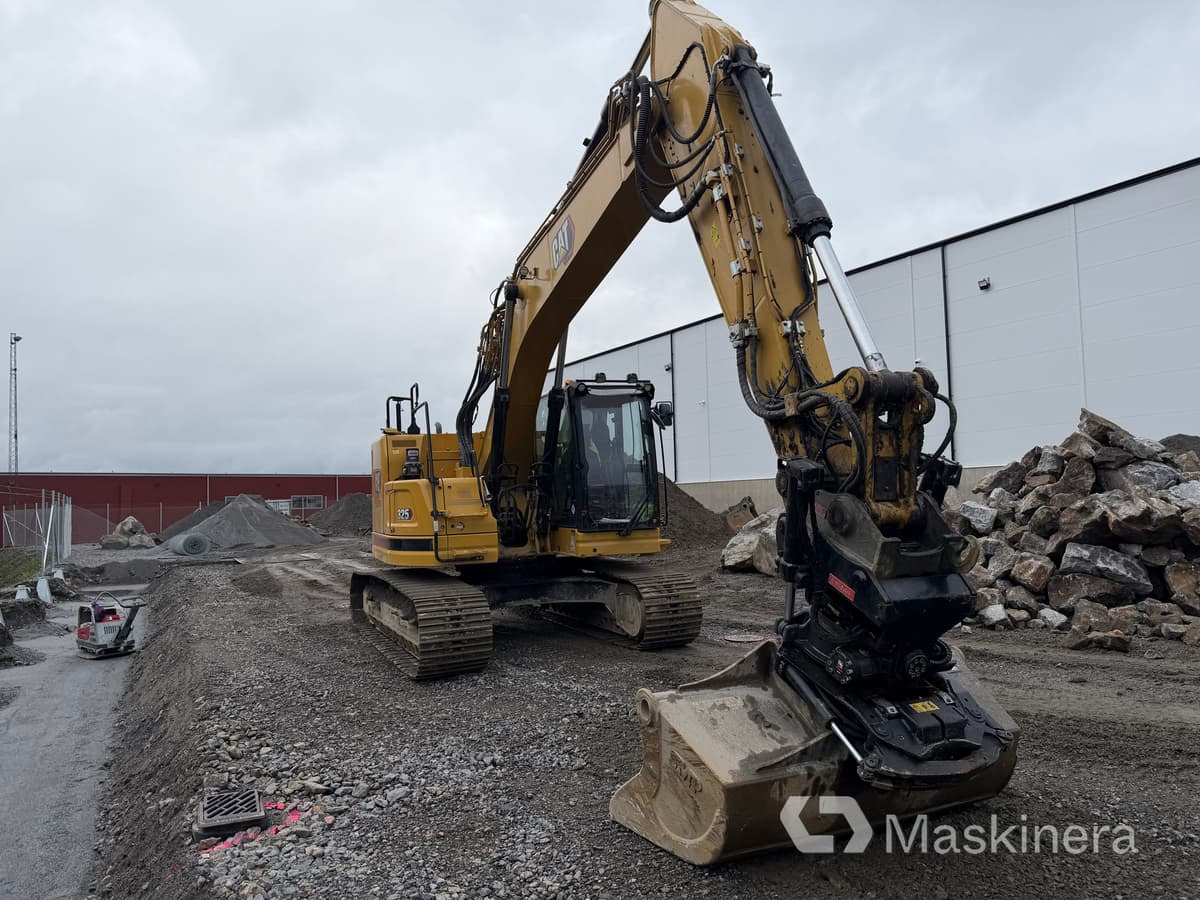 Grävmaskin CAT 325 - Kāpurķēžu ekskavators: foto 2 Grävmaskin CAT 325 - Kāpurķēžu ekskavators: foto 2