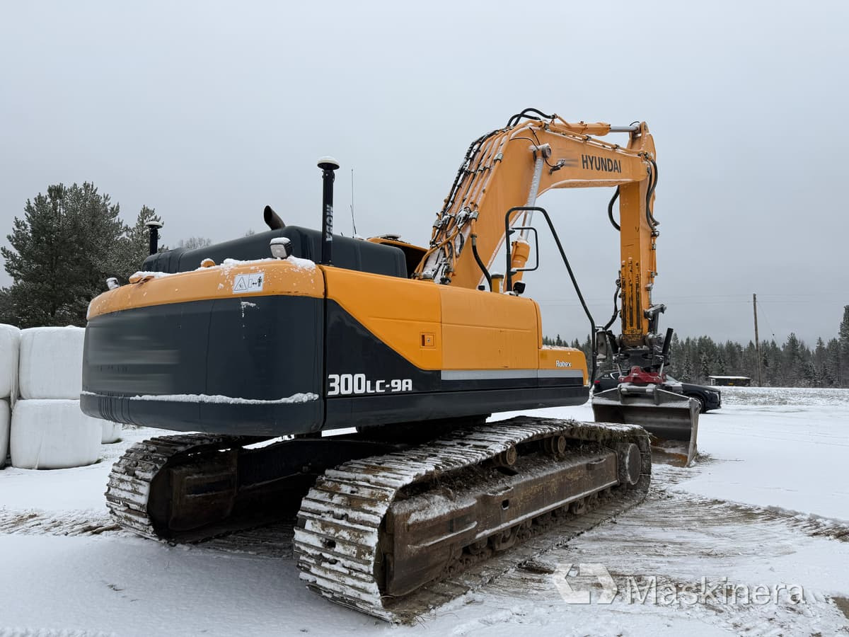 Grävmaskin Hyundai Robex 300LC-9A - Kāpurķēžu ekskavators: foto 5 Grävmaskin Hyundai Robex 300LC-9A - Kāpurķēžu ekskavators: foto 5