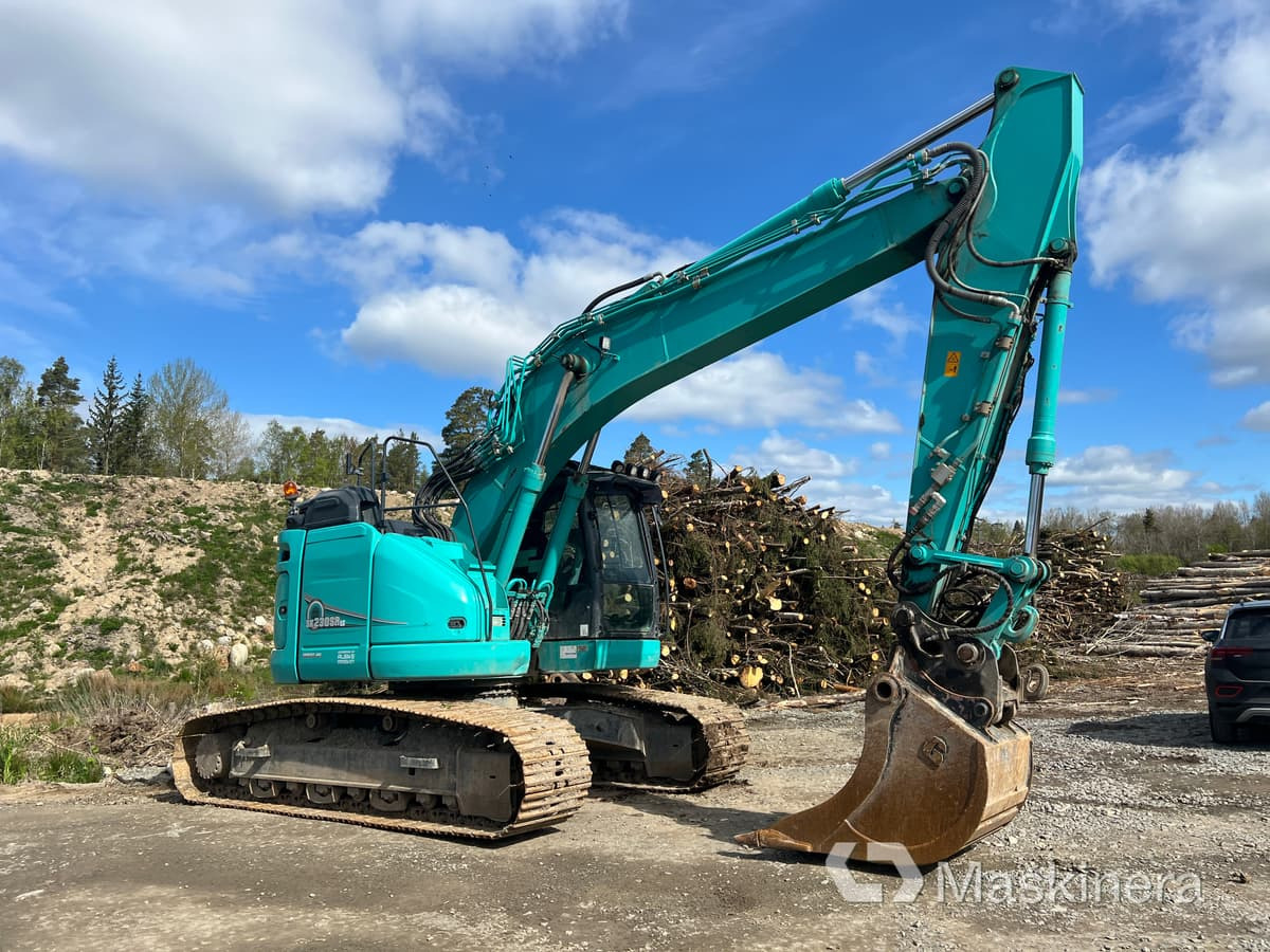 Grävmaskin Kobelco SK230SRLC-5E med tiltrotator & skopor - Kāpurķēžu ekskavators: foto 3 Grävmaskin Kobelco SK230SRLC-5E med tiltrotator & skopor - Kāpurķēžu ekskavators: foto 3