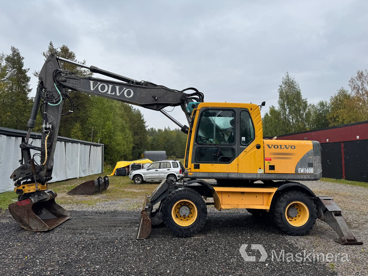 Hjulgrävare Volvo EW160B med tillbehör - Kāpurķēžu ekskavators: foto 2 Hjulgrävare Volvo EW160B med tillbehör - Kāpurķēžu ekskavators: foto 2