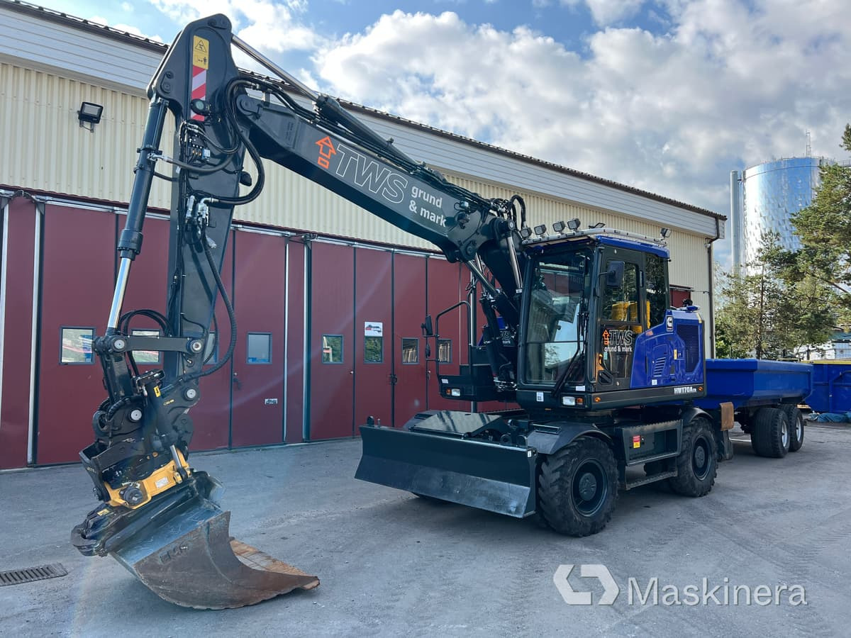 Hjulgrävare Hyundai HW170A CR med tillbehör - Kāpurķēžu ekskavators: foto 1 Hjulgrävare Hyundai HW170A CR med tillbehör - Kāpurķēžu ekskavators: foto 1