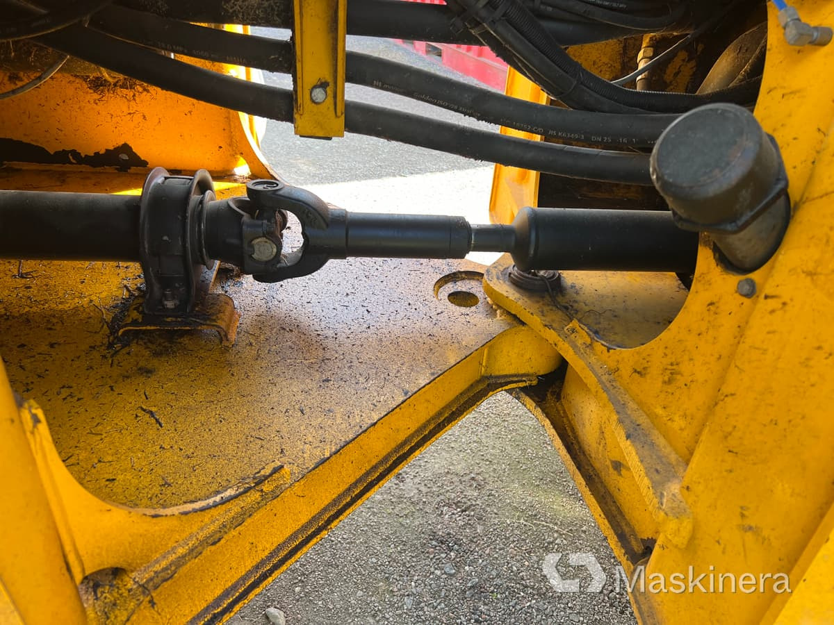 Riteņu iekrāvējs Hjullastare JCB 435S (Reparationsobjekt): foto 29