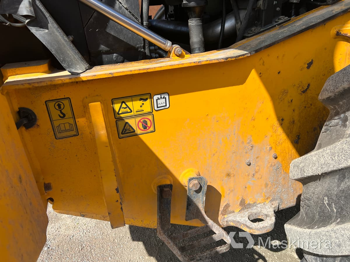 Riteņu iekrāvējs Hjullastare JCB 435S (Reparationsobjekt): foto 38