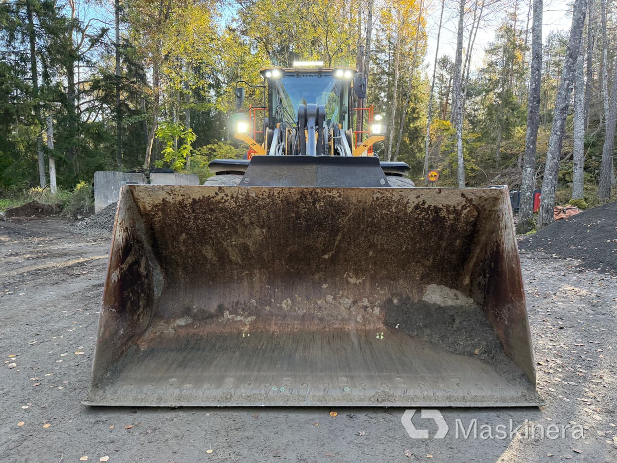 Hjullastare Volvo L180H - Riteņu iekrāvējs: foto 2 Hjullastare Volvo L180H - Riteņu iekrāvējs: foto 2