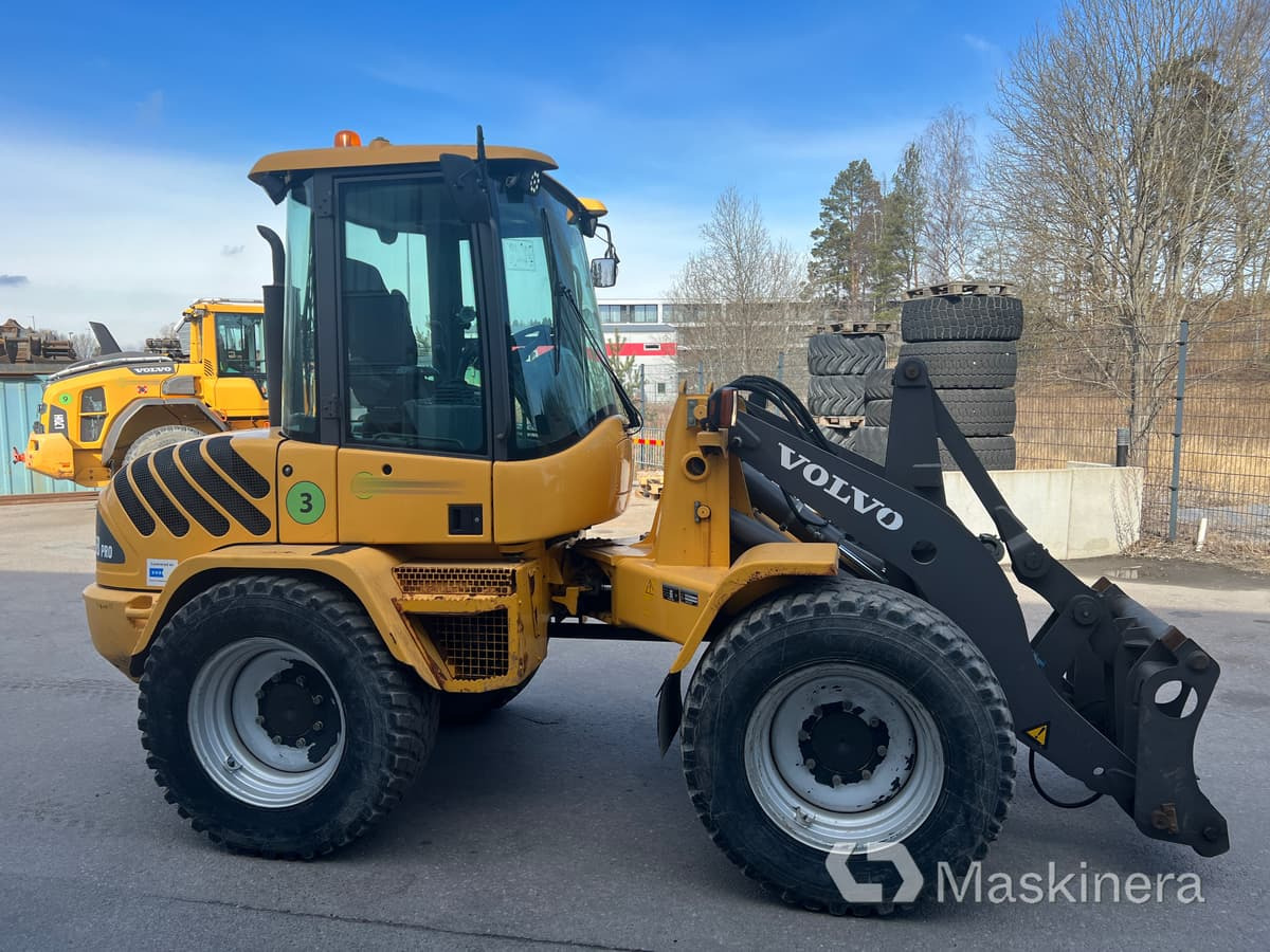 Hjullastare Volvo L35B - Riteņu iekrāvējs: foto 4 Hjullastare Volvo L35B - Riteņu iekrāvējs: foto 4