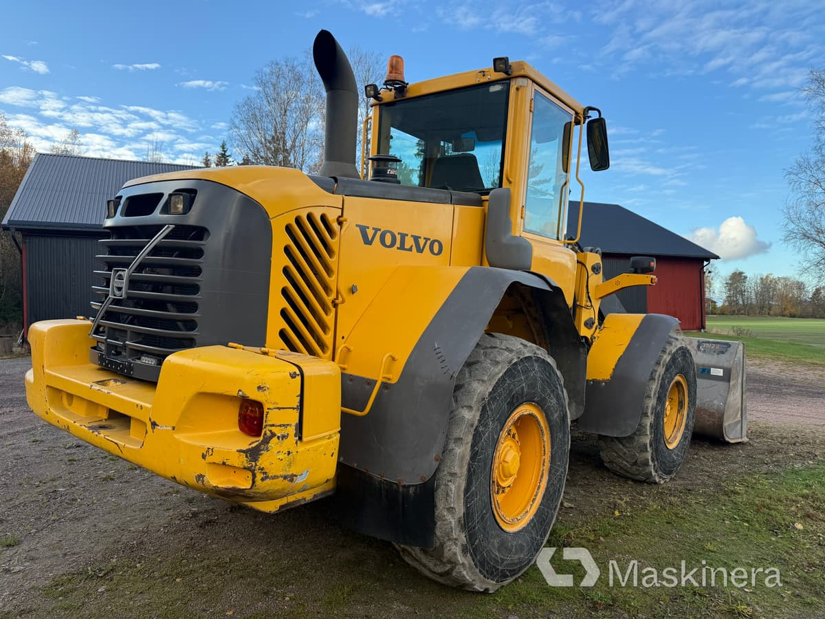 Hjullastare Volvo L90E med tillbehör - Riteņu iekrāvējs: foto 5 Hjullastare Volvo L90E med tillbehör - Riteņu iekrāvējs: foto 5