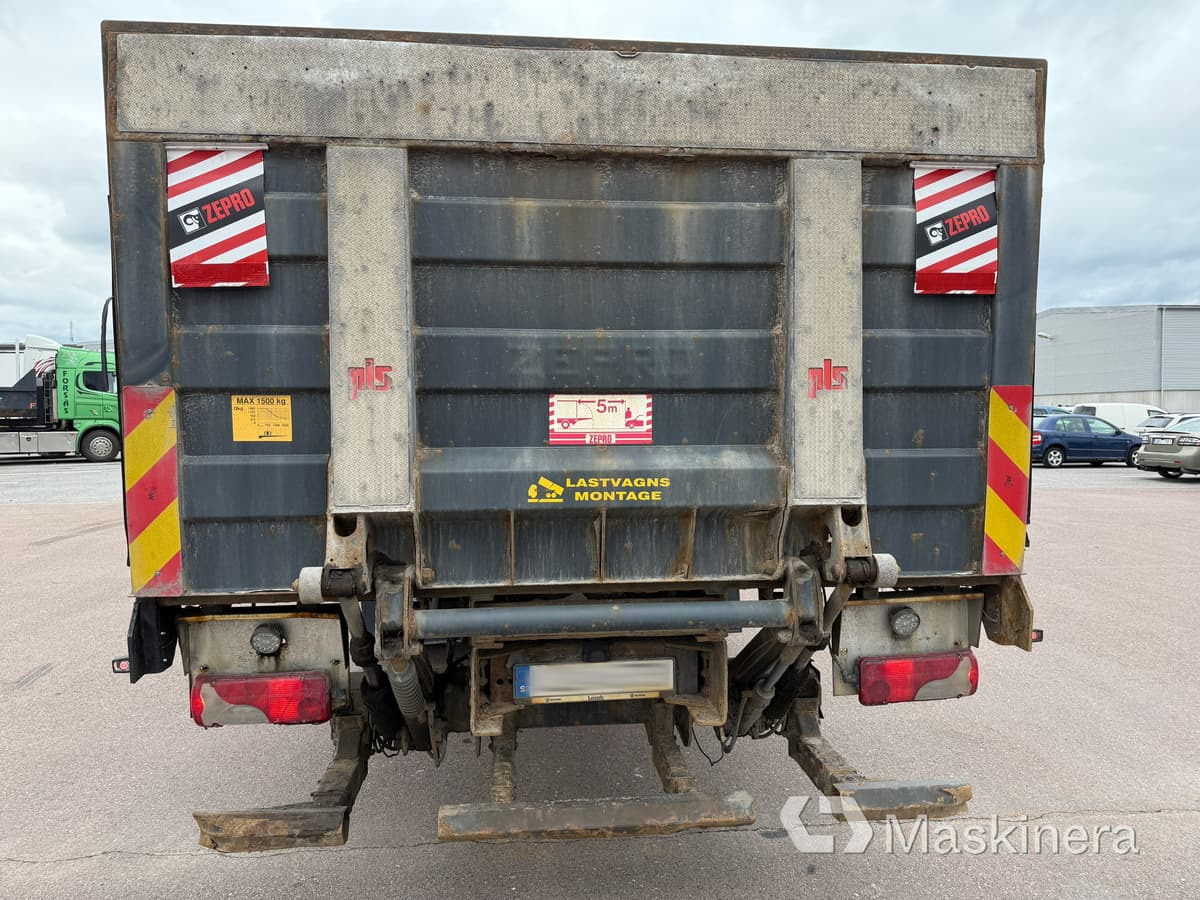Kranbil Scania P320 - Bortu kravas automašīna/ Platforma, Kravas auto ar manipulatoru: foto 4 Kranbil Scania P320 - Bortu kravas automašīna/ Platforma, Kravas auto ar manipulatoru: foto 4