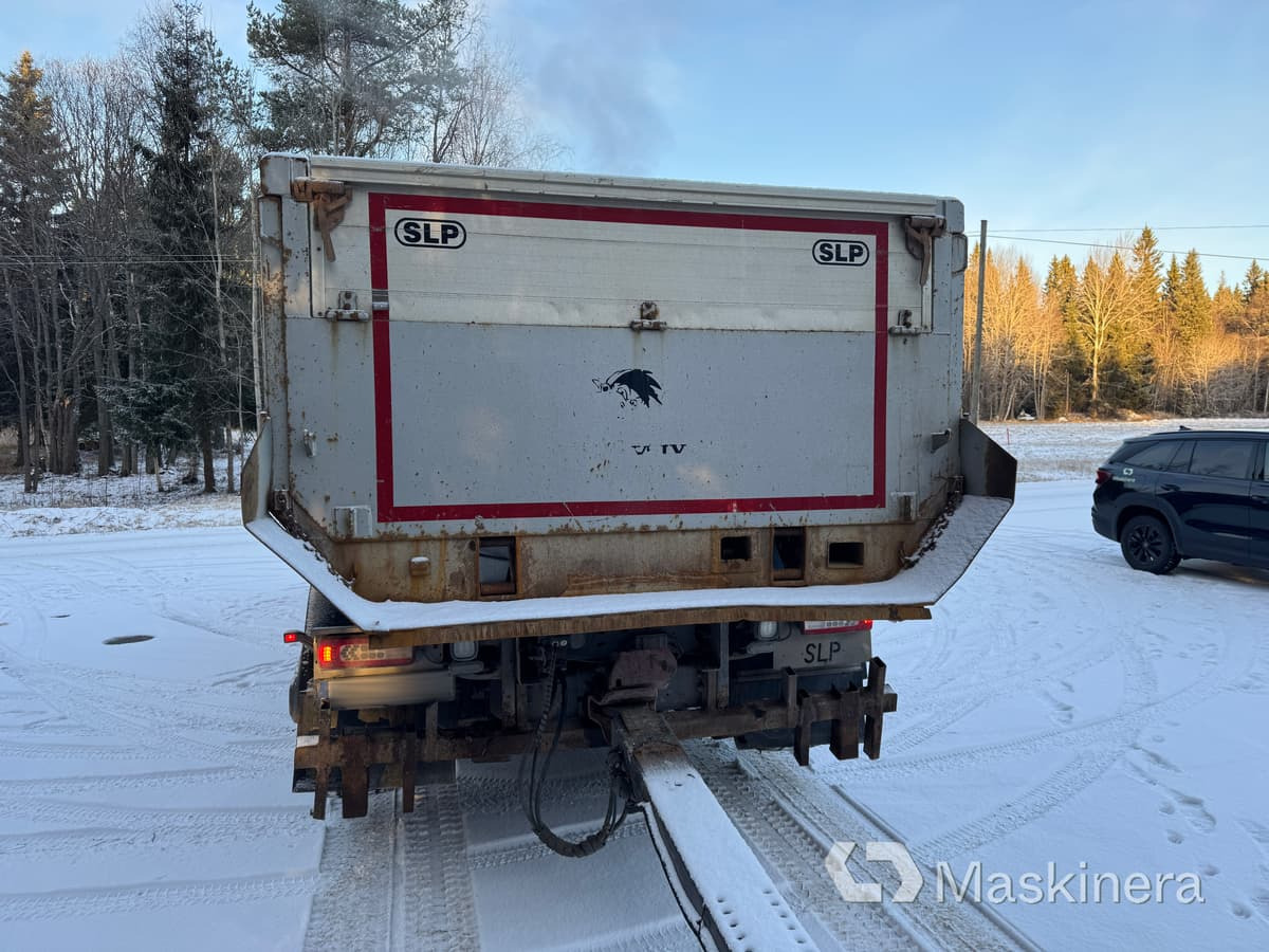 Lastbil Volvo FH16 750 med vagn - Kravas automašīna pašizgāzējs, Multilift/ Būvgružu konteinera piekabe: foto 4 Lastbil Volvo FH16 750 med vagn - Kravas automašīna pašizgāzējs, Multilift/ Būvgružu konteinera piekabe: foto 4